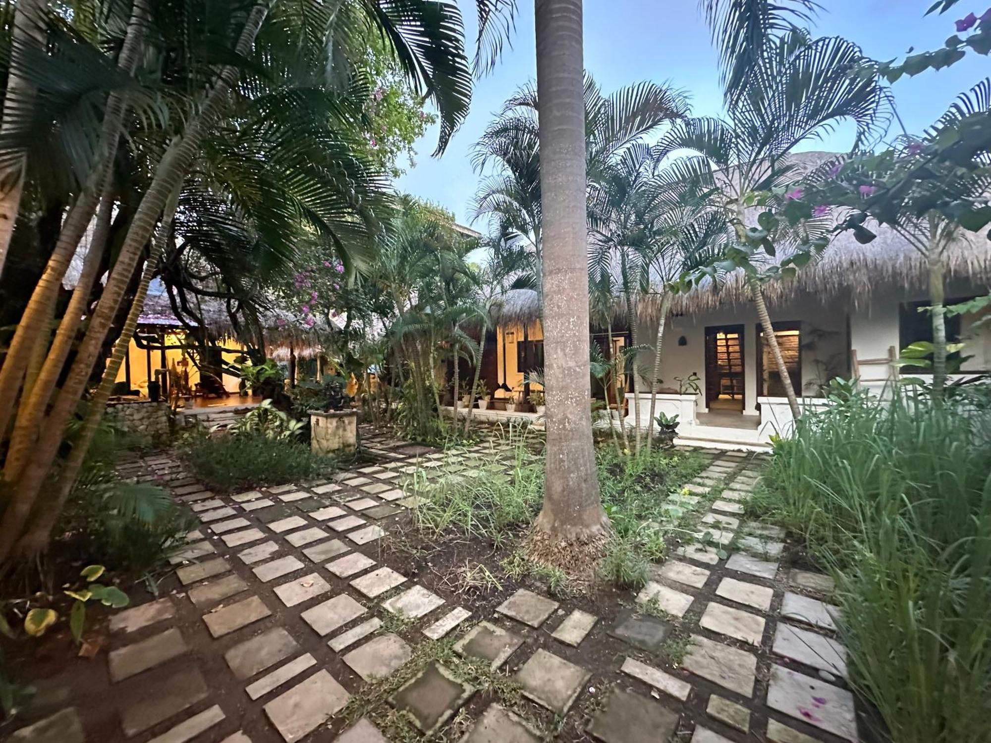 My Secret Home Seminyak Exteriör bild