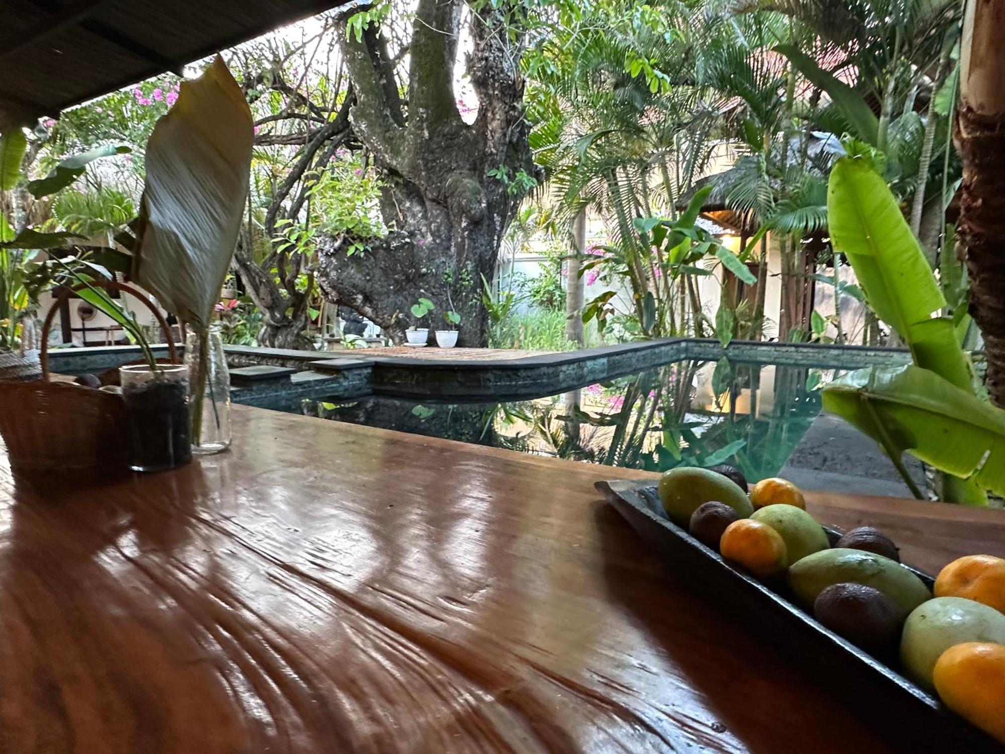 My Secret Home Seminyak Exteriör bild