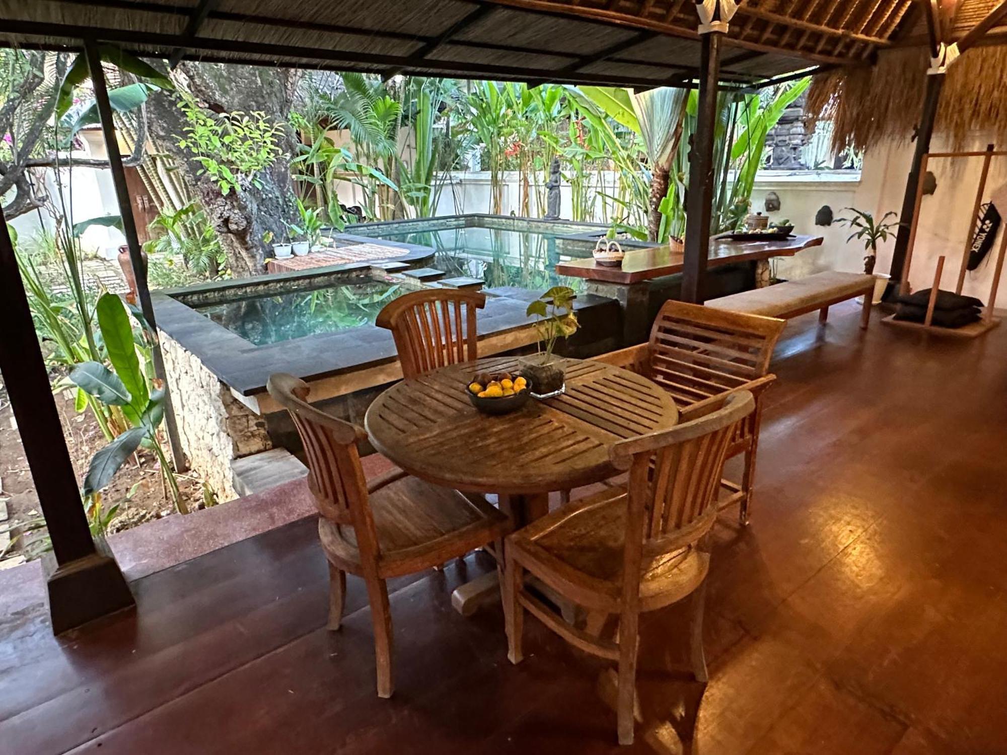 My Secret Home Seminyak Exteriör bild